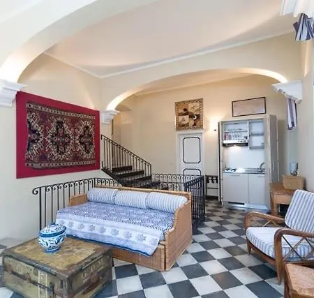 Hotel apartamentowy Castello Canevaro Zoagli