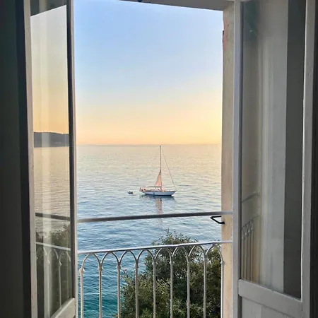 Castello Canevaro ベッド・アンド・ブレックファスト