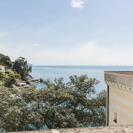 Castello Canevaro Bed & Breakfast 3*