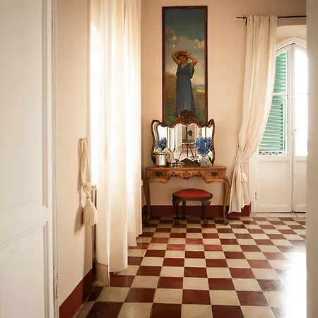 Castello Canevaro Дзоальи