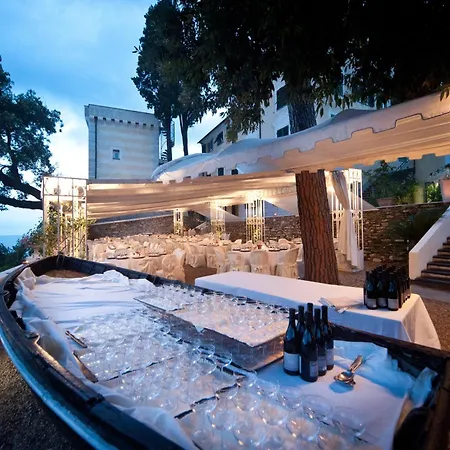 Castello Canevaro 3* Zoagli