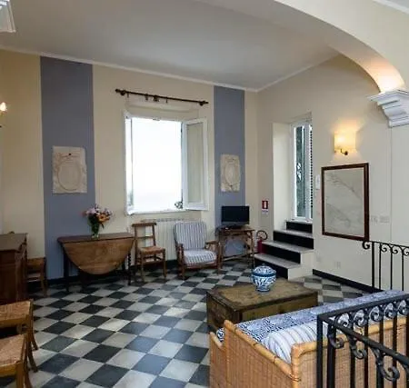 Castello Canevaro Alojamento de Acomodação e Pequeno-almoço 3*