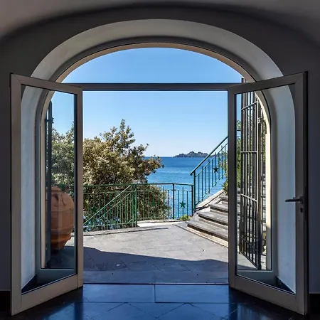 Castello Canevaro Alojamento de Acomodação e Pequeno-almoço 3*