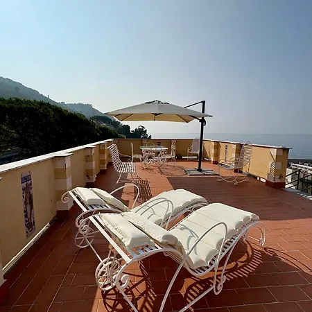 Castello Canevaro 3* Zoagli