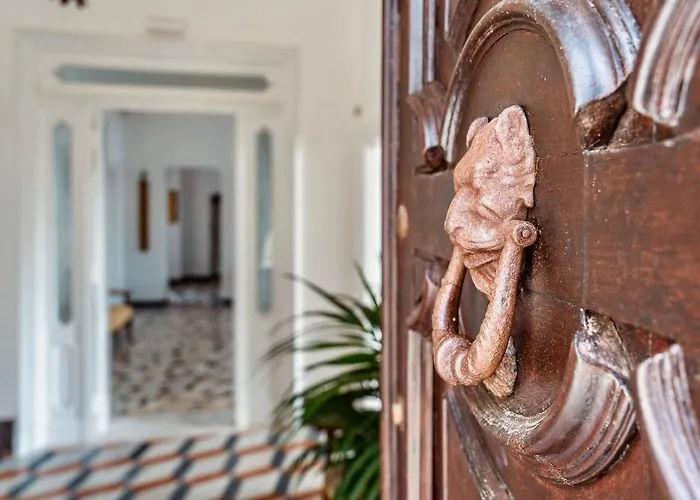 Castello Canevaro Bed & Breakfast 3*